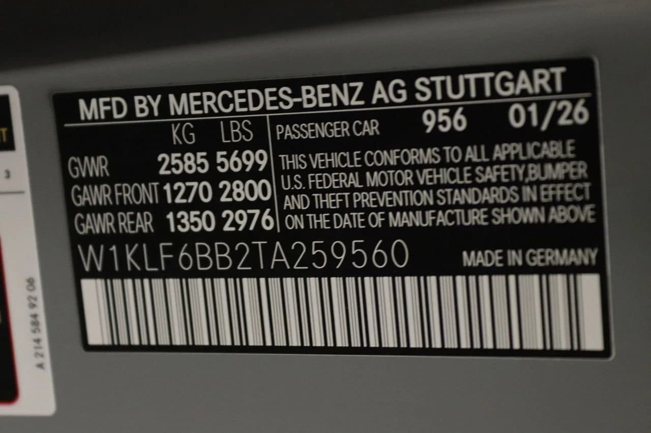 Mercedes-Benz E-Class E 450 4MATIC Sedan 2026 — side view