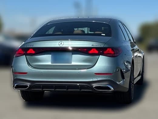 Mercedes-Benz E-Class E 450 4MATIC Sedan 2027 — side view