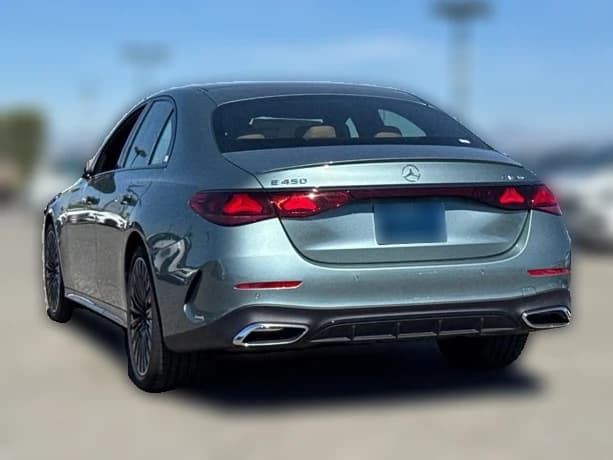 Mercedes-Benz E-Class E 450 4MATIC Sedan 2027 — side view