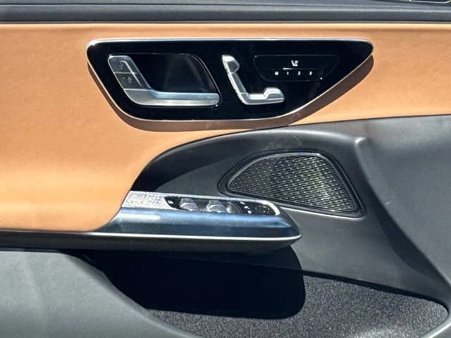 Mercedes-Benz E-Class E 450 4MATIC Sedan 2027 — side view