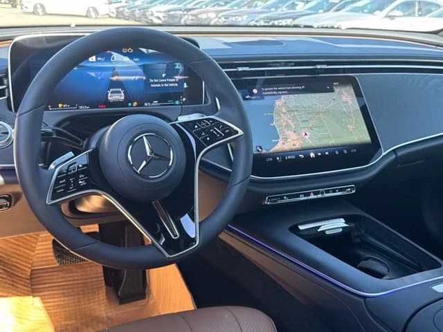 Mercedes-Benz E-Class E 450 4MATIC Sedan 2027 — side view