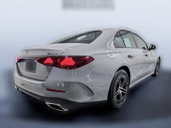 Mercedes-Benz E-Class E 450 4MATIC Sedan 2027 — side view