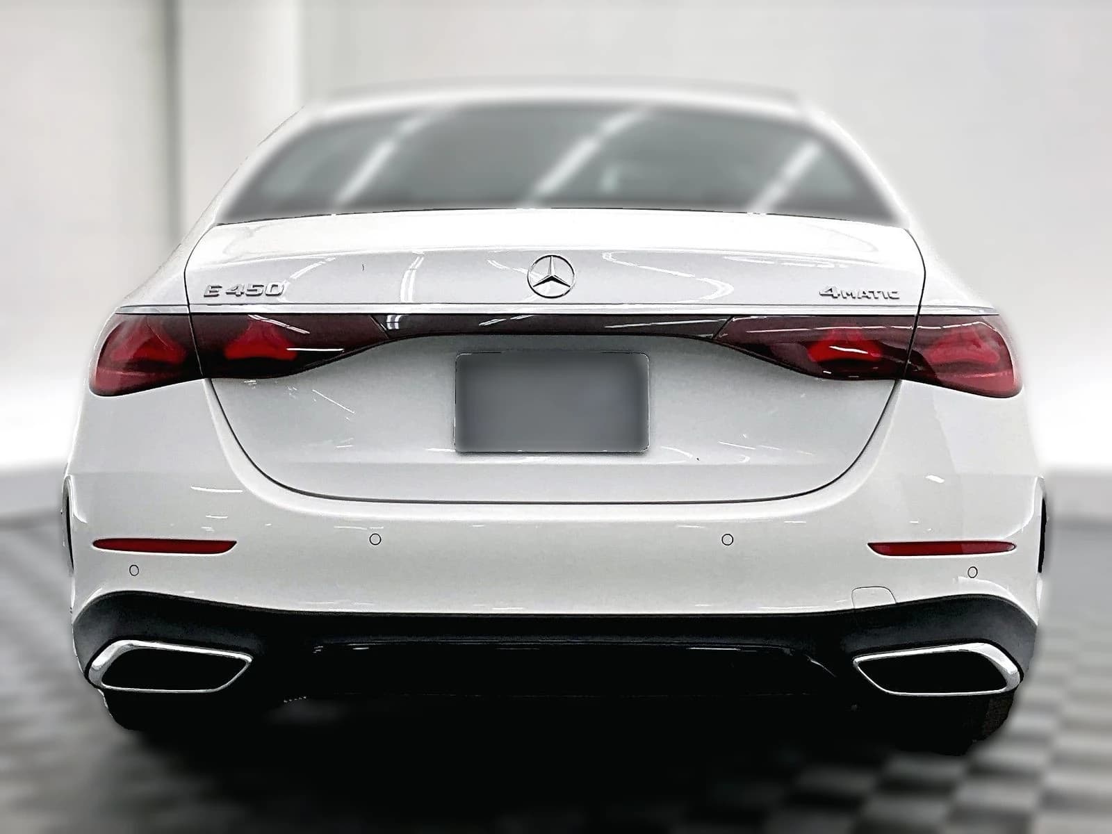 Mercedes-Benz E-Class E 450 4MATIC Sedan 2026 — side view