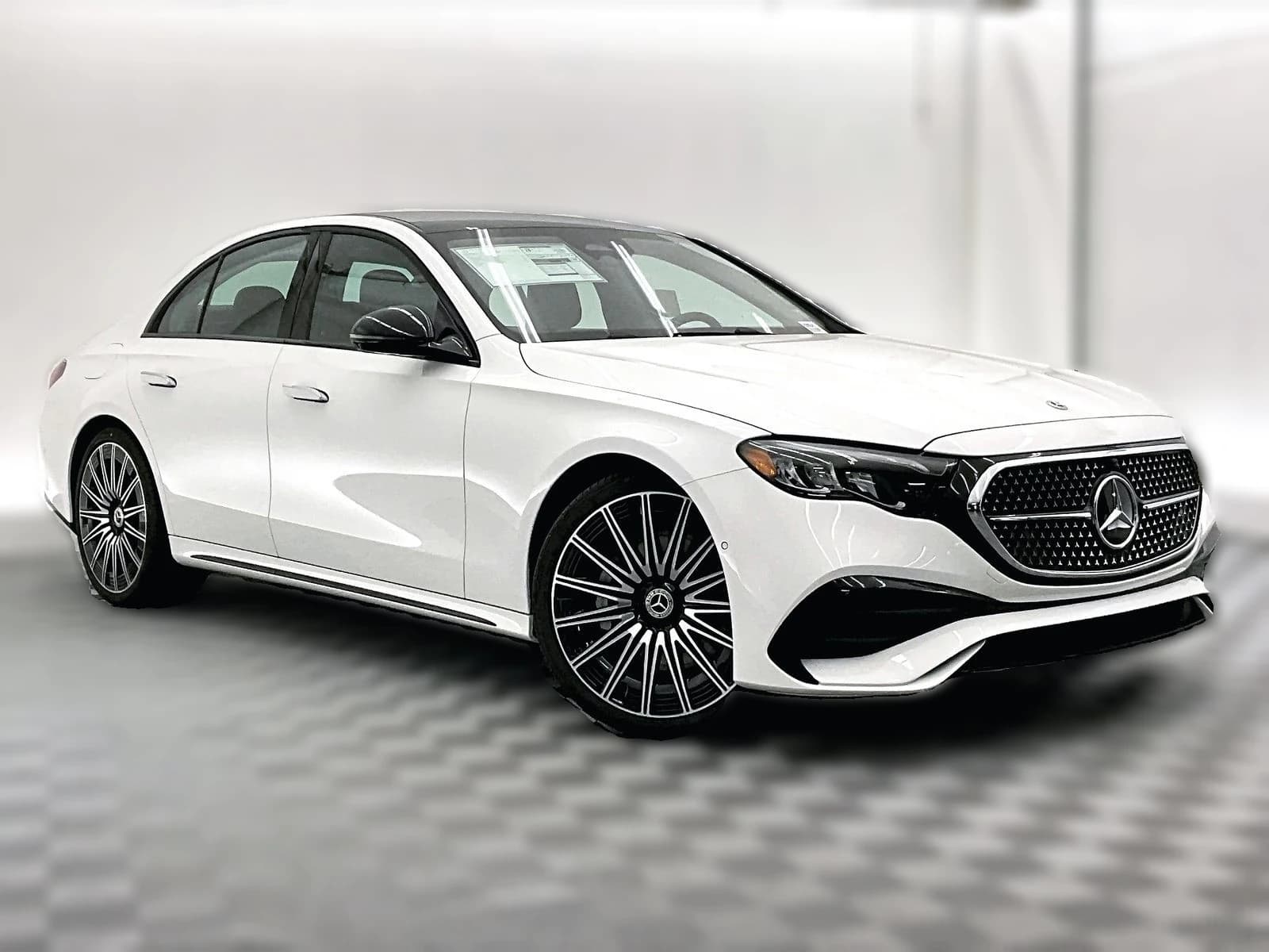 Mercedes-Benz E-Class E 450 4MATIC Sedan 2026 — side view