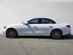 Mercedes-Benz E-Class E 450 4MATIC Sedan 2026 — side view