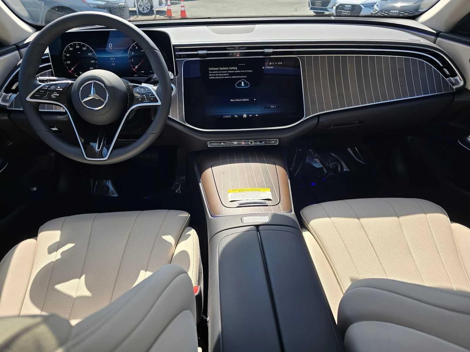 Mercedes-Benz E-Class E 450 4MATIC Sedan 2026 — side view