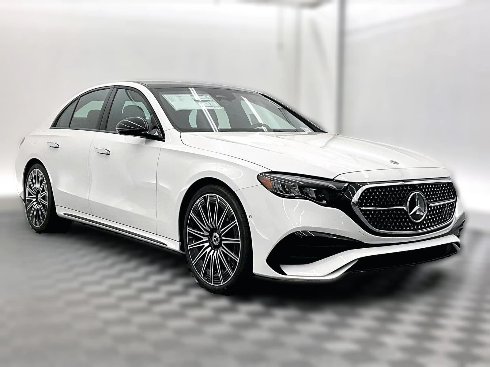 Mercedes-Benz E-Class E 450 4MATIC Sedan 2026 — side view