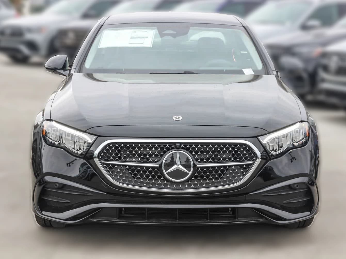 Mercedes-Benz E-Class E 450 4MATIC Sedan 2026 — side view