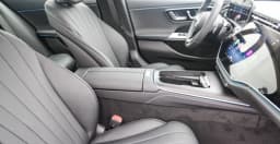 Mercedes-Benz E-Class E 450 4MATIC Sedan 2026 — side view