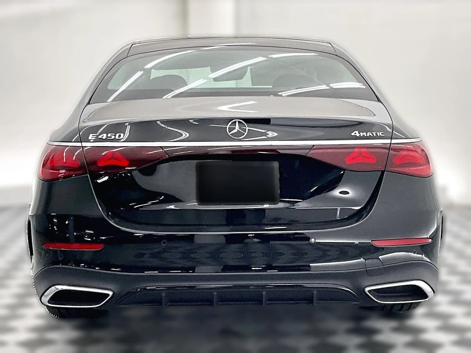 Mercedes-Benz E-Class E 450 4MATIC Sedan 2026 — side view