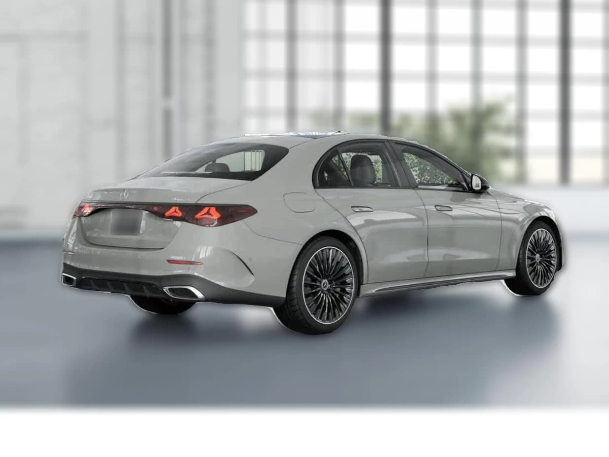 Mercedes-Benz E-Class E 450 4MATIC Sedan 2027 — side view