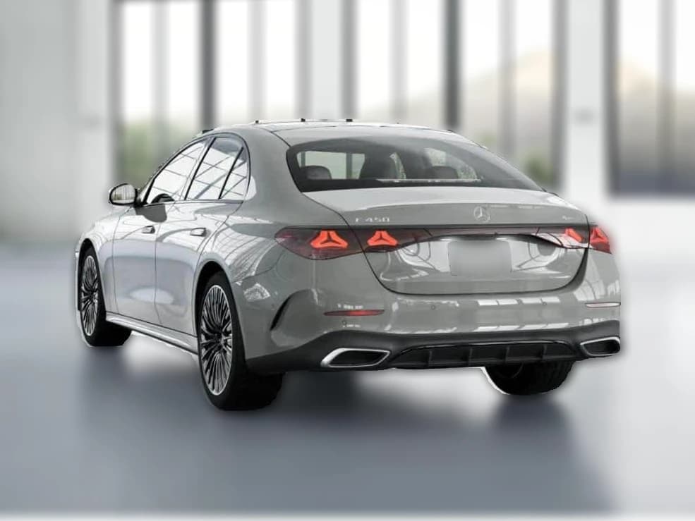 Mercedes-Benz E-Class E 450 4MATIC Sedan 2027 — side view