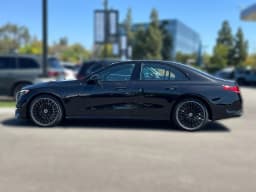 Mercedes-Benz E-Class E 450 4MATIC Sedan 2027 — side view