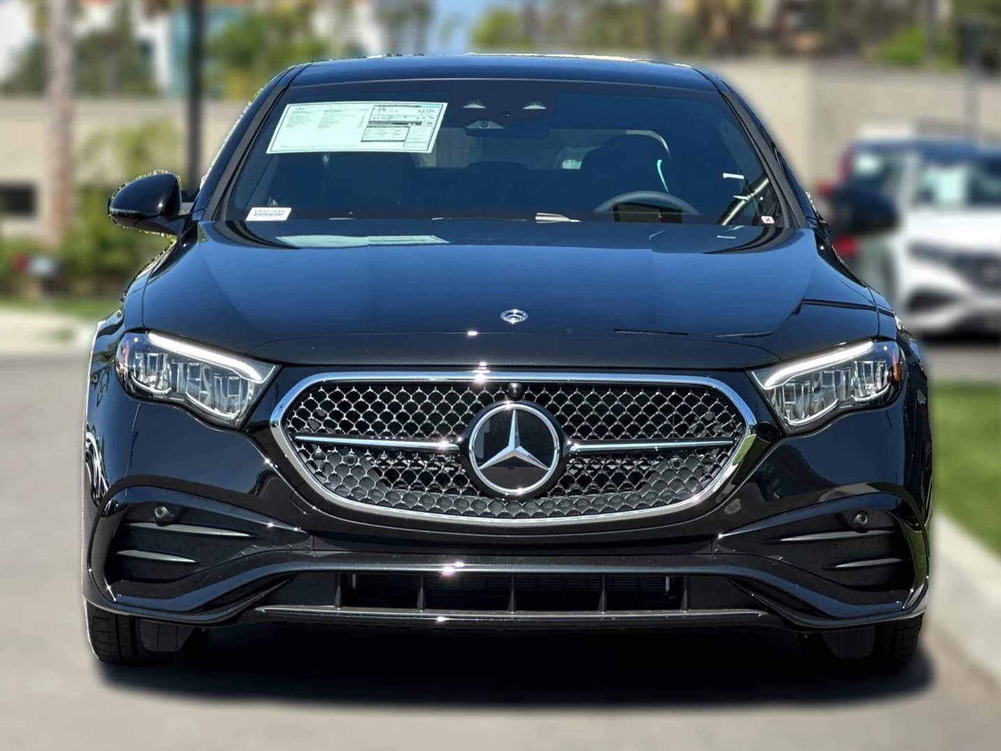 Mercedes-Benz E-Class E 450 4MATIC Sedan 2027 — side view