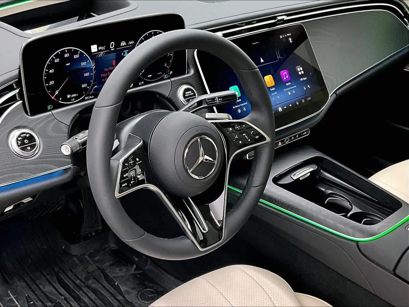 Mercedes-Benz E-Class E 450 4MATIC Sedan 2026 — side view