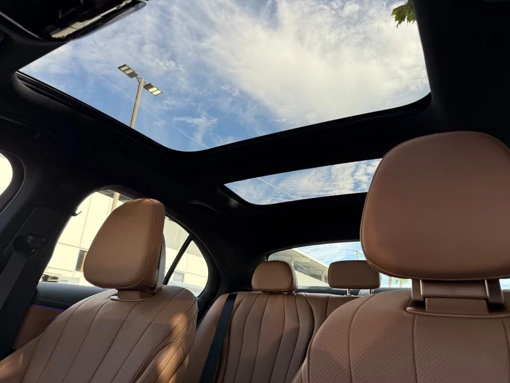 Mercedes-Benz E-Class E 450 4MATIC Sedan 2027 — side view