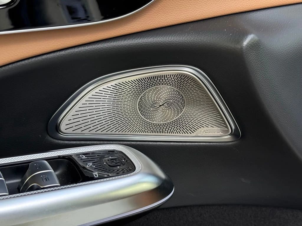 Mercedes-Benz E-Class E 450 4MATIC Sedan 2027 — side view