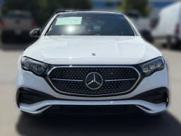 Mercedes-Benz E-Class E 450 4MATIC Sedan 2027 — side view