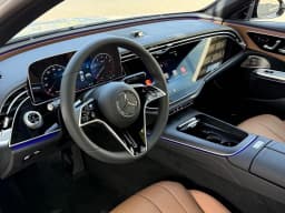Mercedes-Benz E-Class E 450 4MATIC Sedan 2027 — side view