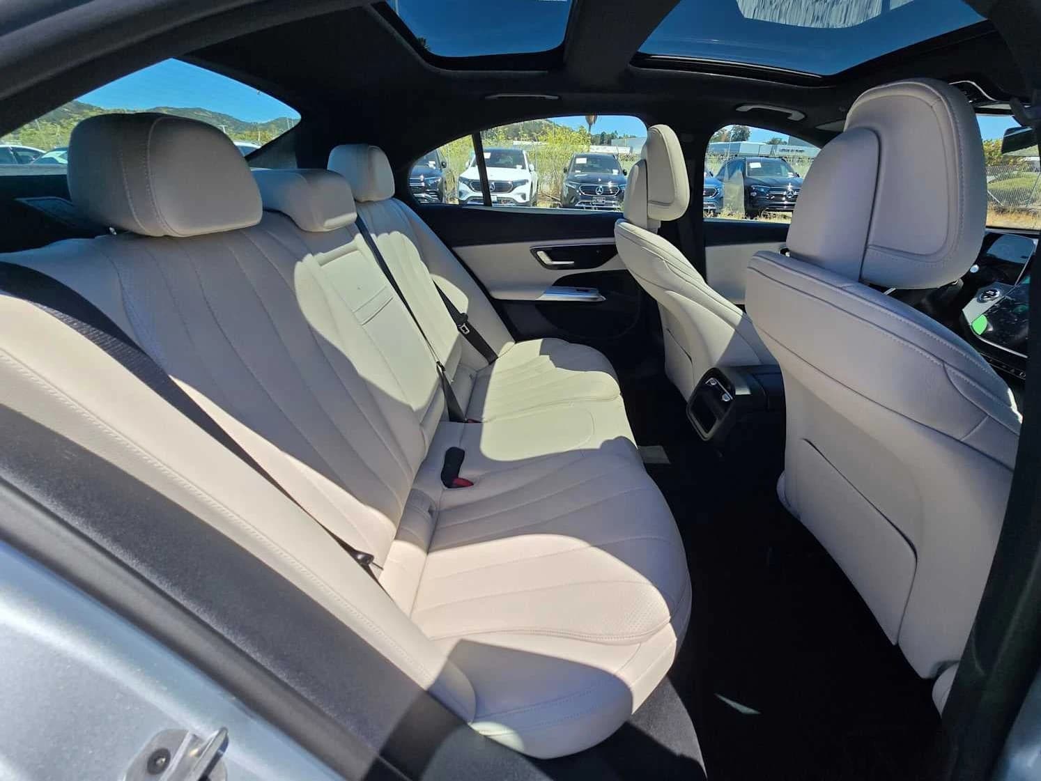 Mercedes-Benz E-Class E 450 4MATIC Sedan 2026 — side view