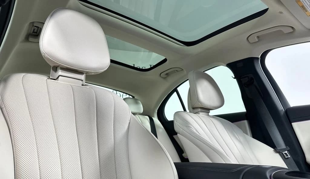Mercedes-Benz E-Class E 450 4MATIC Sedan 2026 — side view