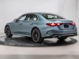 Mercedes-Benz E-Class E 450 4MATIC Sedan 2027 — side view