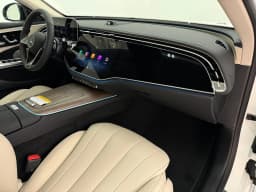 Mercedes-Benz E-Class E 450 4MATIC Sedan 2027 — side view