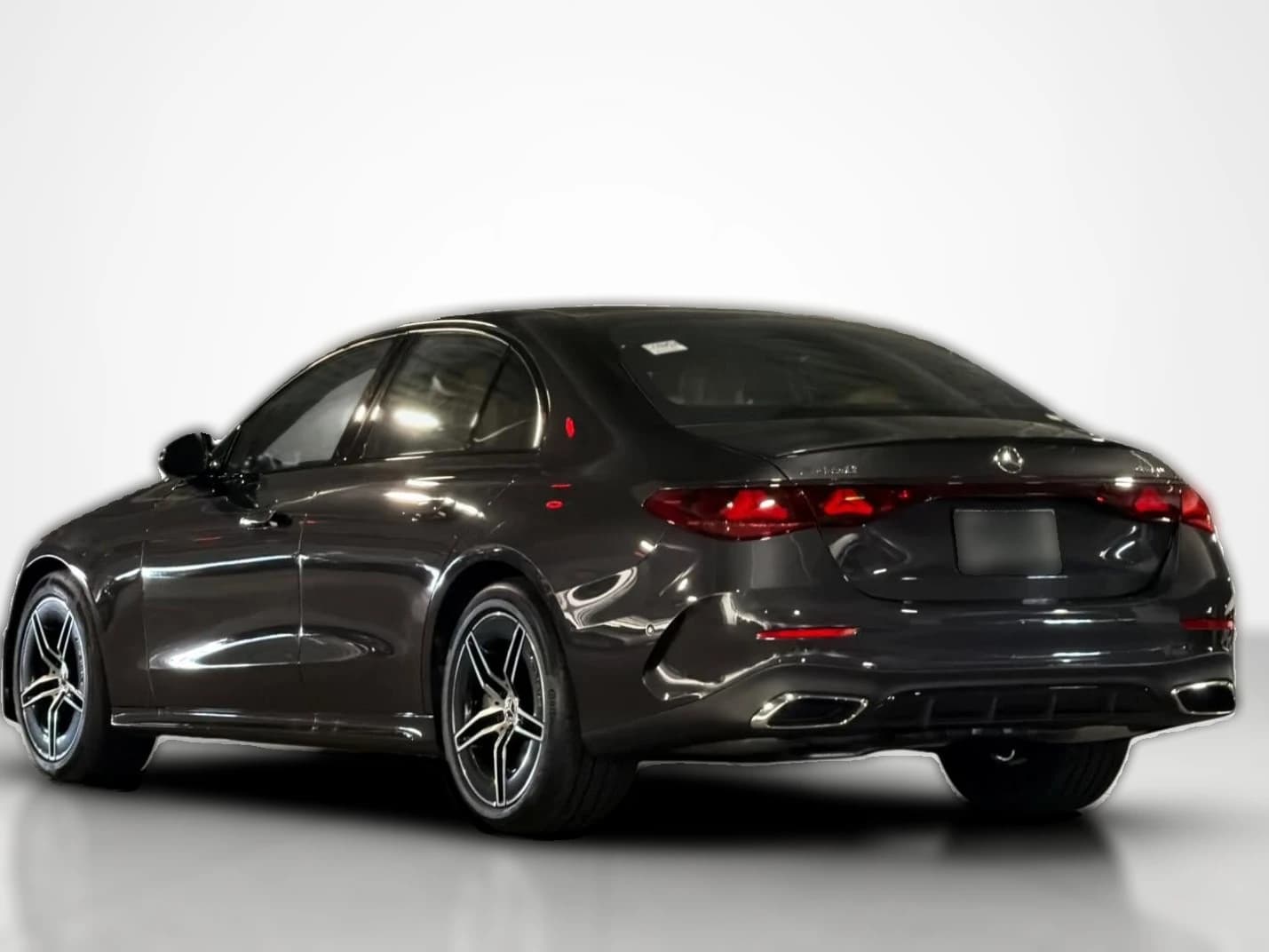 Mercedes-Benz E-Class E 450 4MATIC Sedan 2027 — side view
