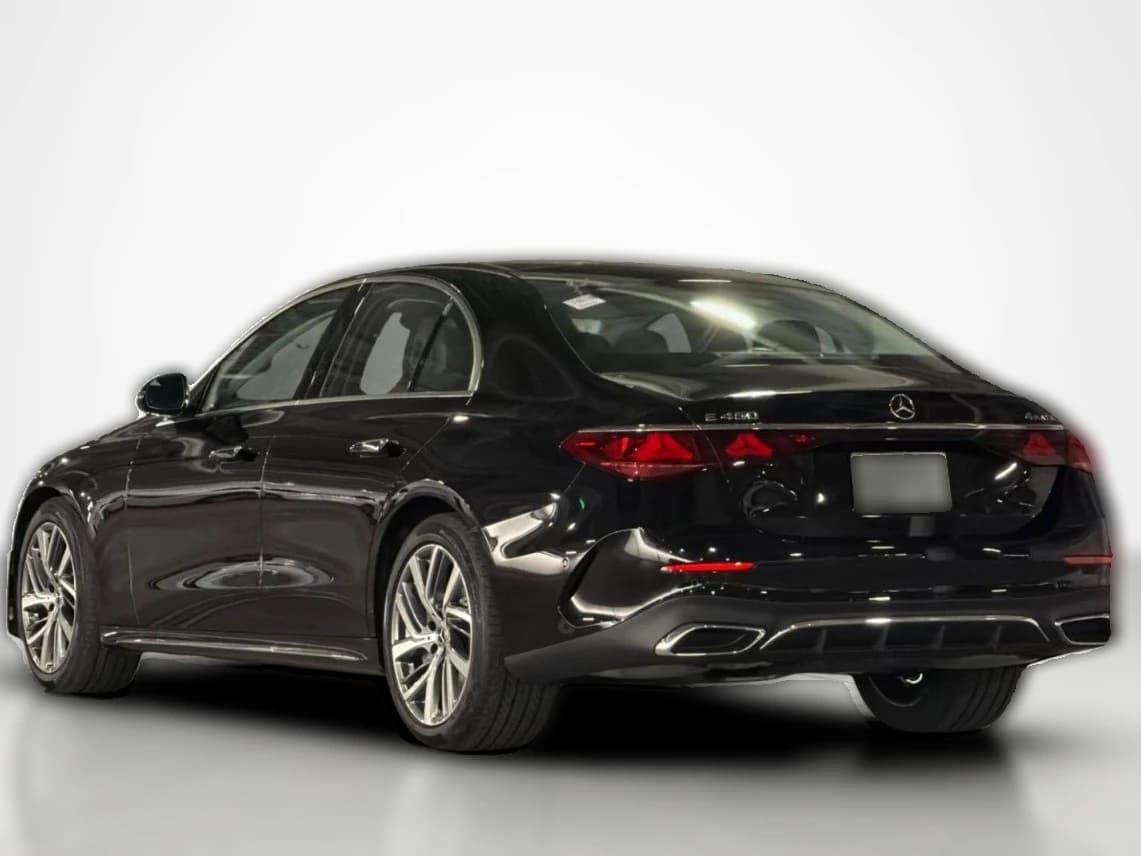 Mercedes-Benz E-Class E 450 4MATIC Sedan 2027 — side view