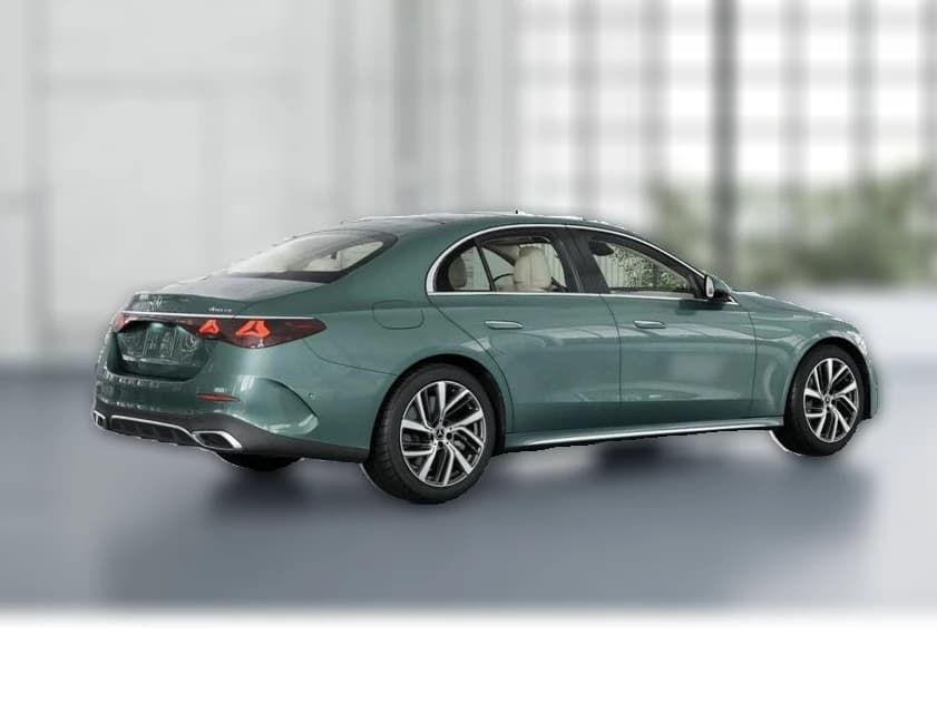 Mercedes-Benz E-Class E 450 4MATIC Sedan 2027 — side view