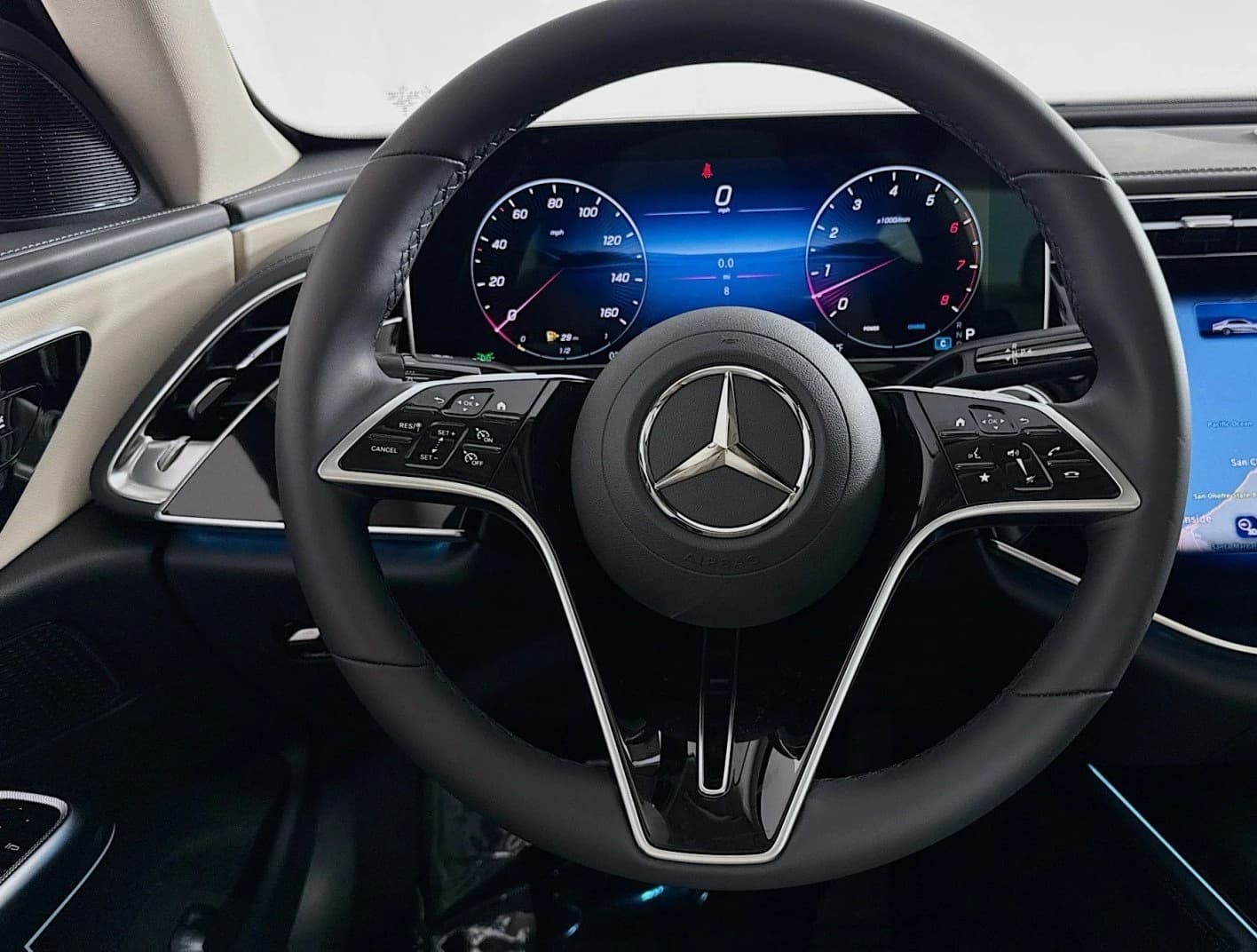Mercedes-Benz E-Class E 450 4MATIC Sedan 2026 — side view