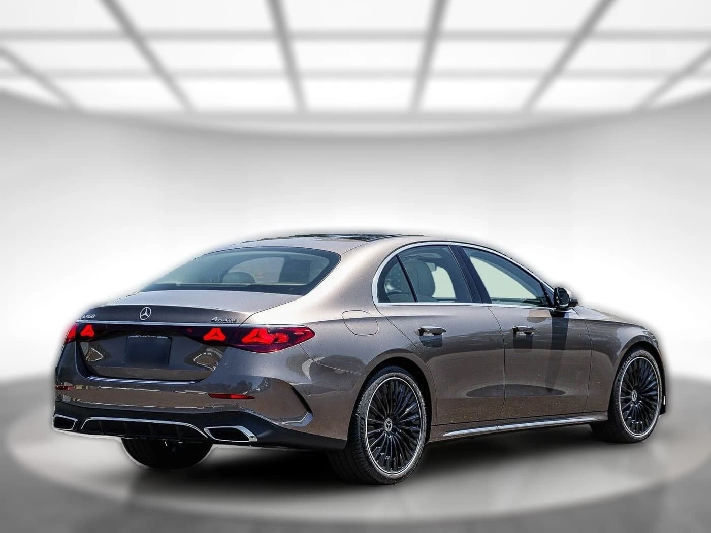 Mercedes-Benz E-Class E 450 4MATIC Sedan 2026 — side view