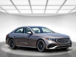 Mercedes-Benz E-Class E 450 4MATIC Sedan 2026 — side view
