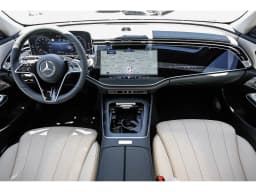 Mercedes-Benz E-Class E 450 4MATIC Sedan 2026 — side view
