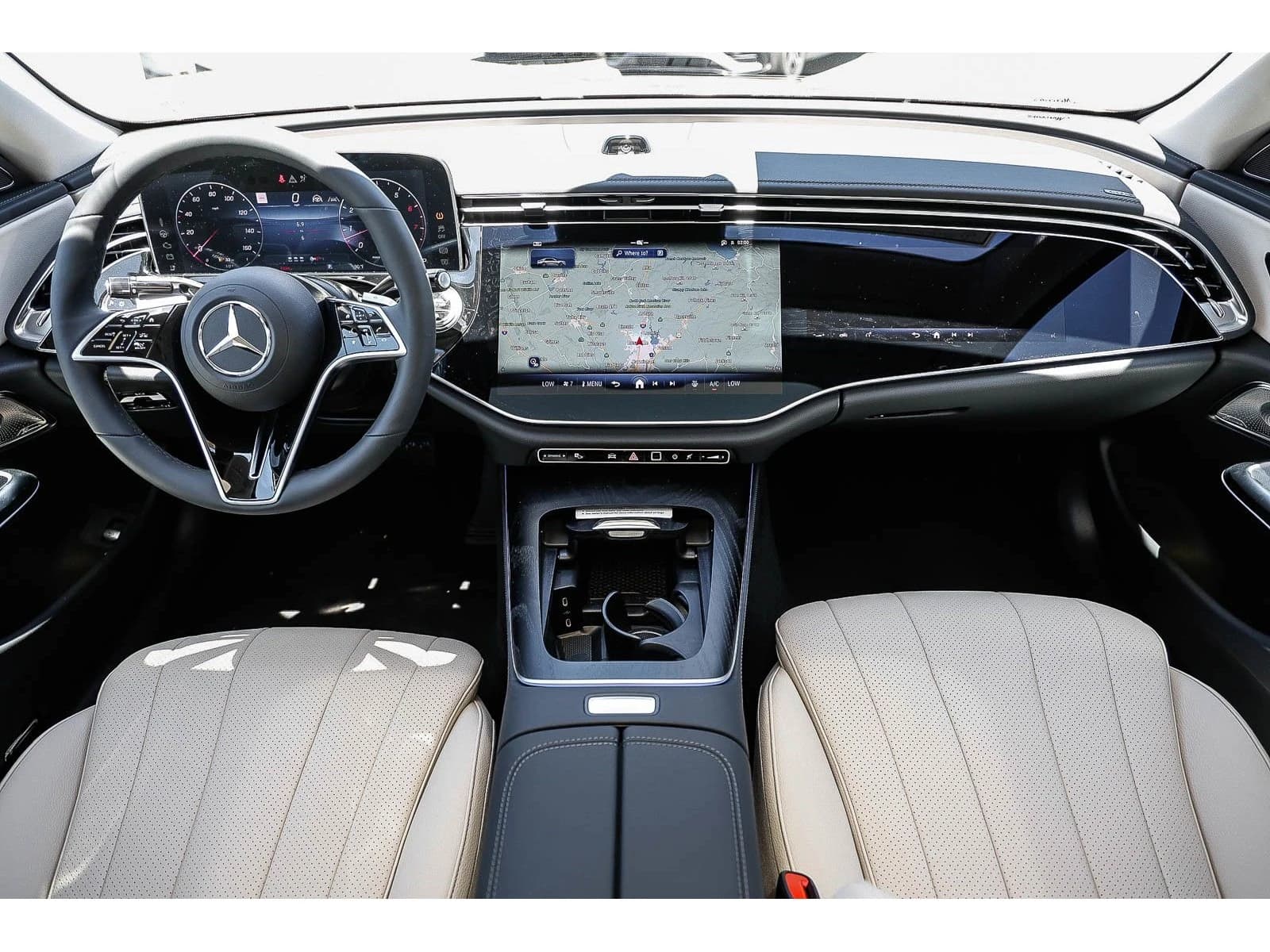 Mercedes-Benz E-Class E 450 4MATIC Sedan 2026 — side view