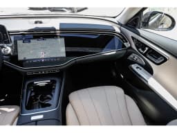 Mercedes-Benz E-Class E 450 4MATIC Sedan 2026 — side view