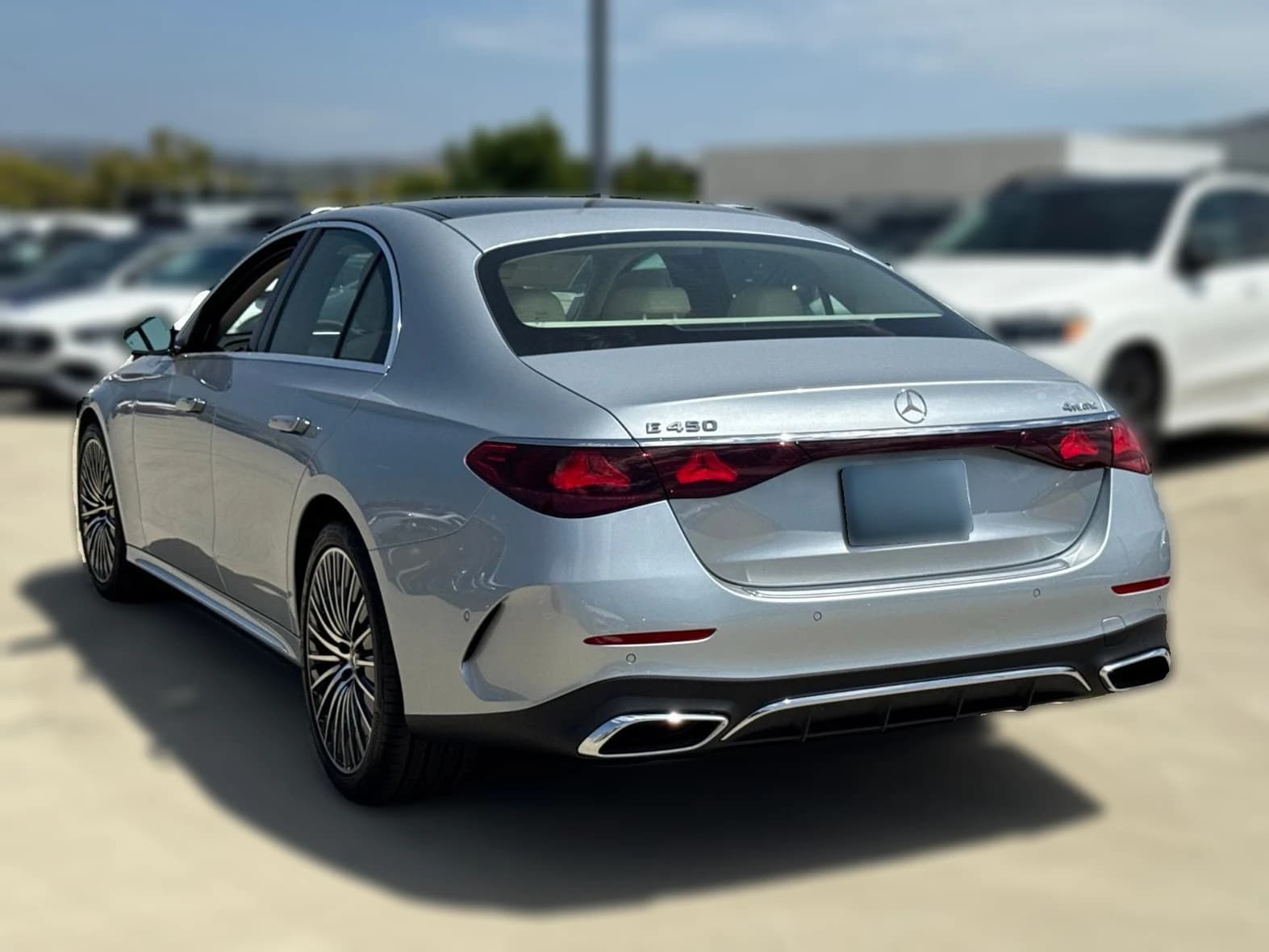 Mercedes-Benz E-Class E 450 4MATIC Sedan 2026 — side view