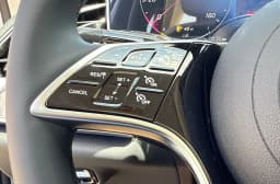 Mercedes-Benz E-Class E 450 4MATIC Sedan 2026 — side view