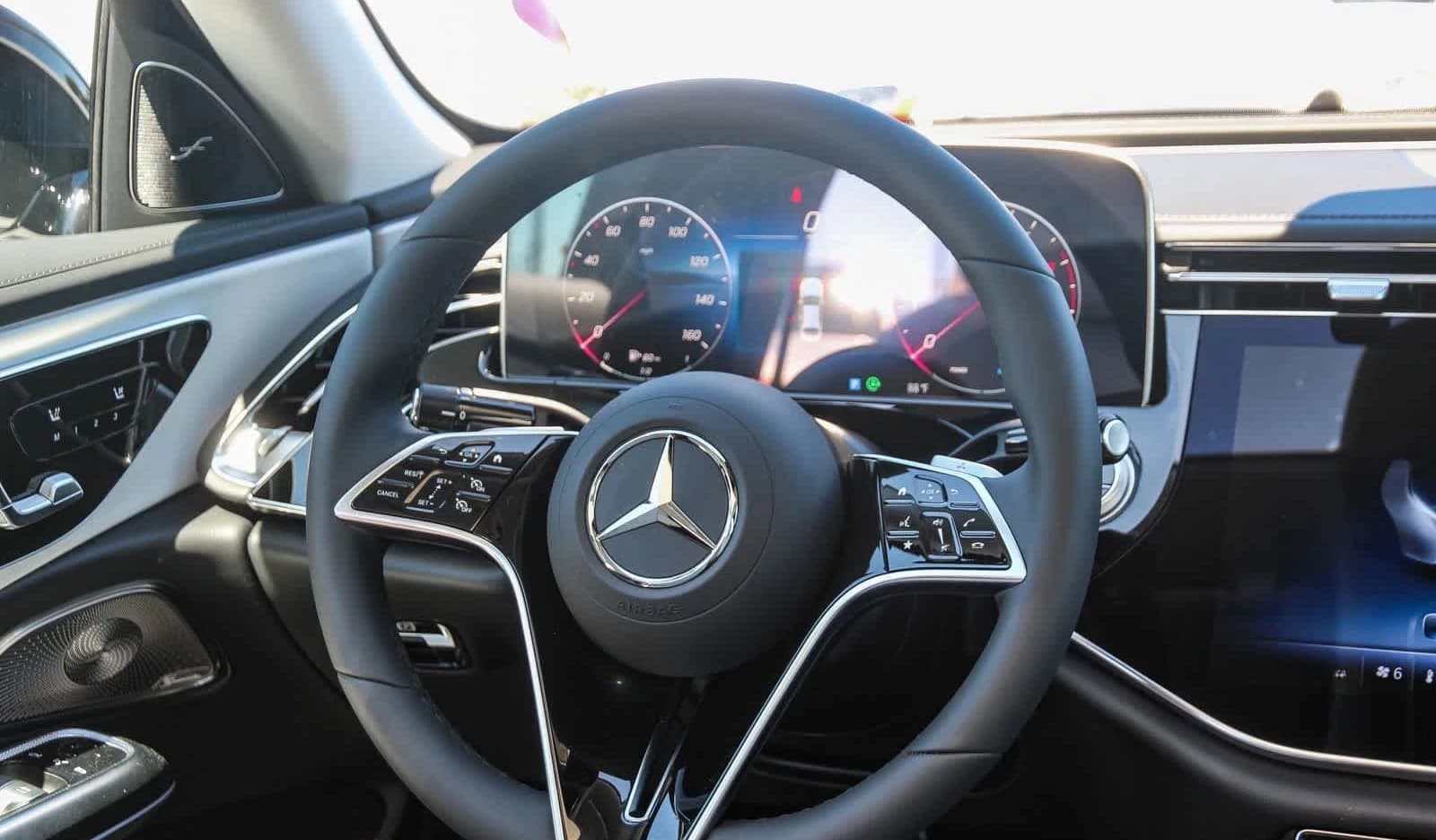 Mercedes-Benz E-Class E 450 4MATIC Sedan 2026 — side view