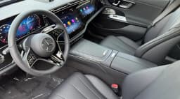 Mercedes-Benz E-Class E 450 4MATIC Sedan 2026 — side view