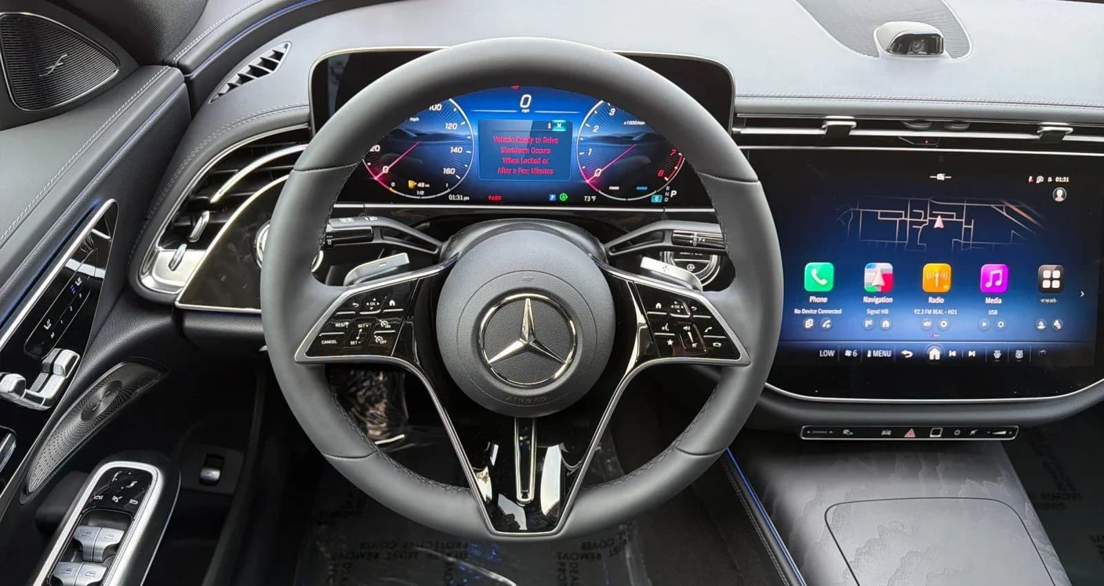 Mercedes-Benz E-Class E 450 4MATIC Sedan 2026 — side view