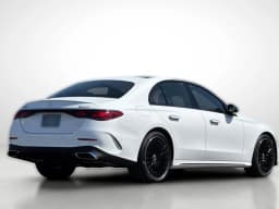 Mercedes-Benz E-Class E 450 4MATIC Sedan 2026 — side view