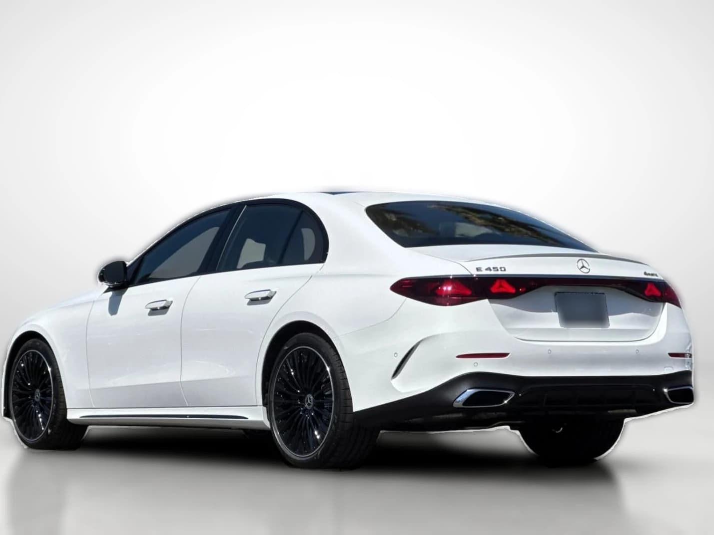 Mercedes-Benz E-Class E 450 4MATIC Sedan 2026 — side view