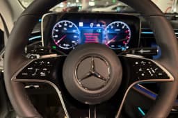 Mercedes-Benz E-Class E 450 4MATIC Sedan 2027 — side view