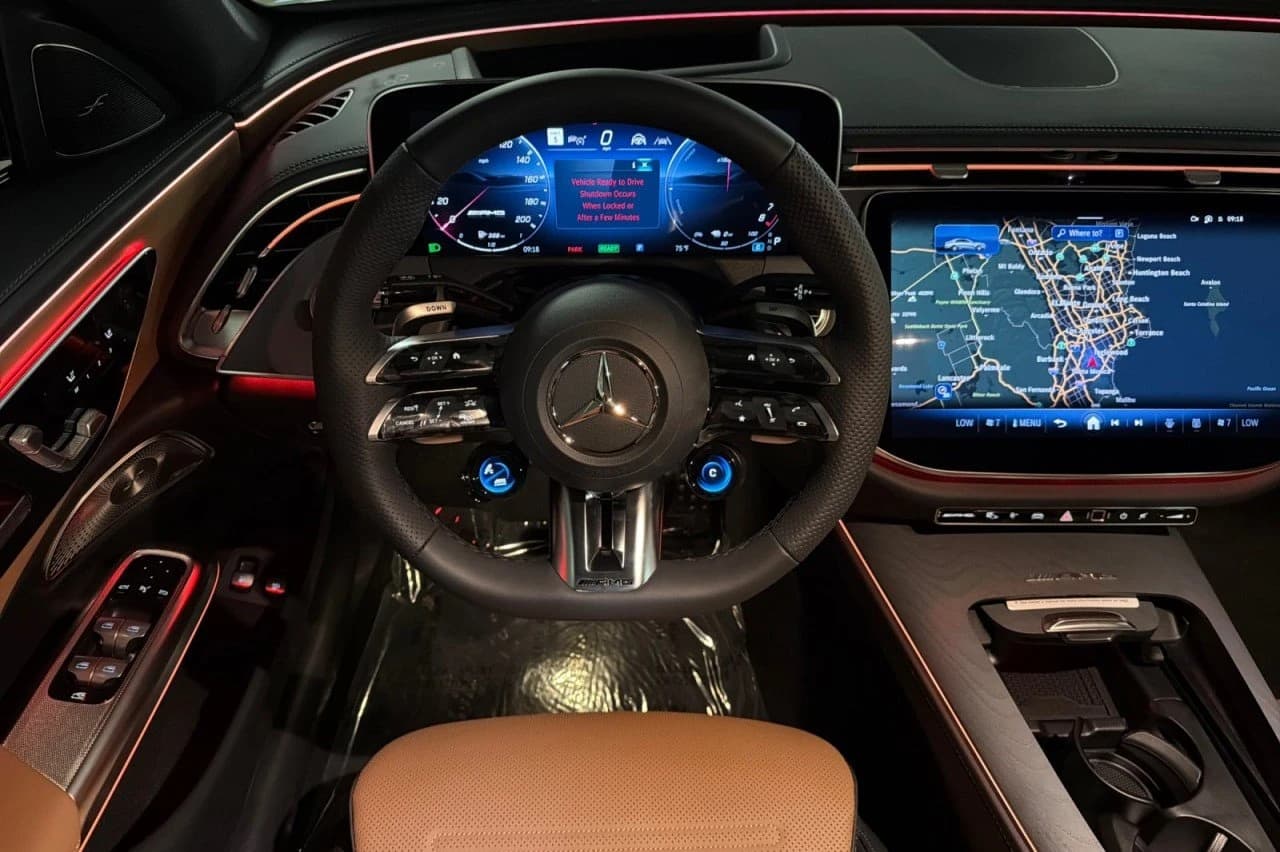 Mercedes-Benz E-Class AMG E 53 Hybrid Sedan 2027 — side view