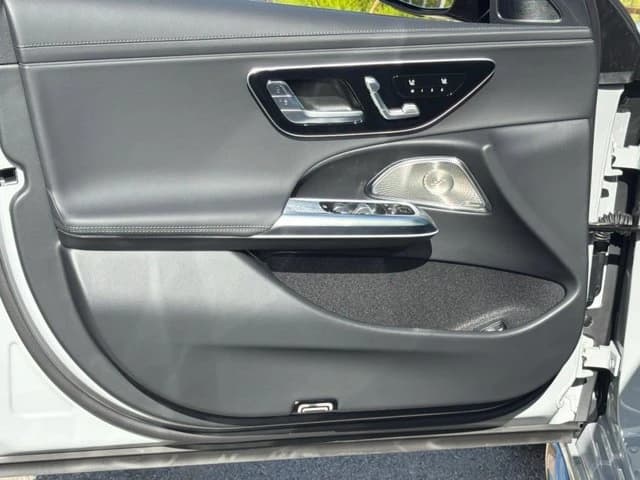 Mercedes-Benz E-Class AMG E 53 E 4MATIC+ Sedan 2027 — side view