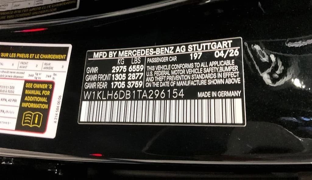 Mercedes-Benz E-Class AMG E 53 E 4MATIC+ Wagon 2026 — side view