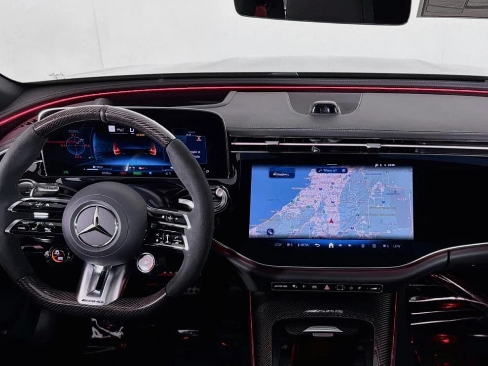 Mercedes-Benz E-Class AMG E 53 E 4MATIC+ Wagon 2026 — side view