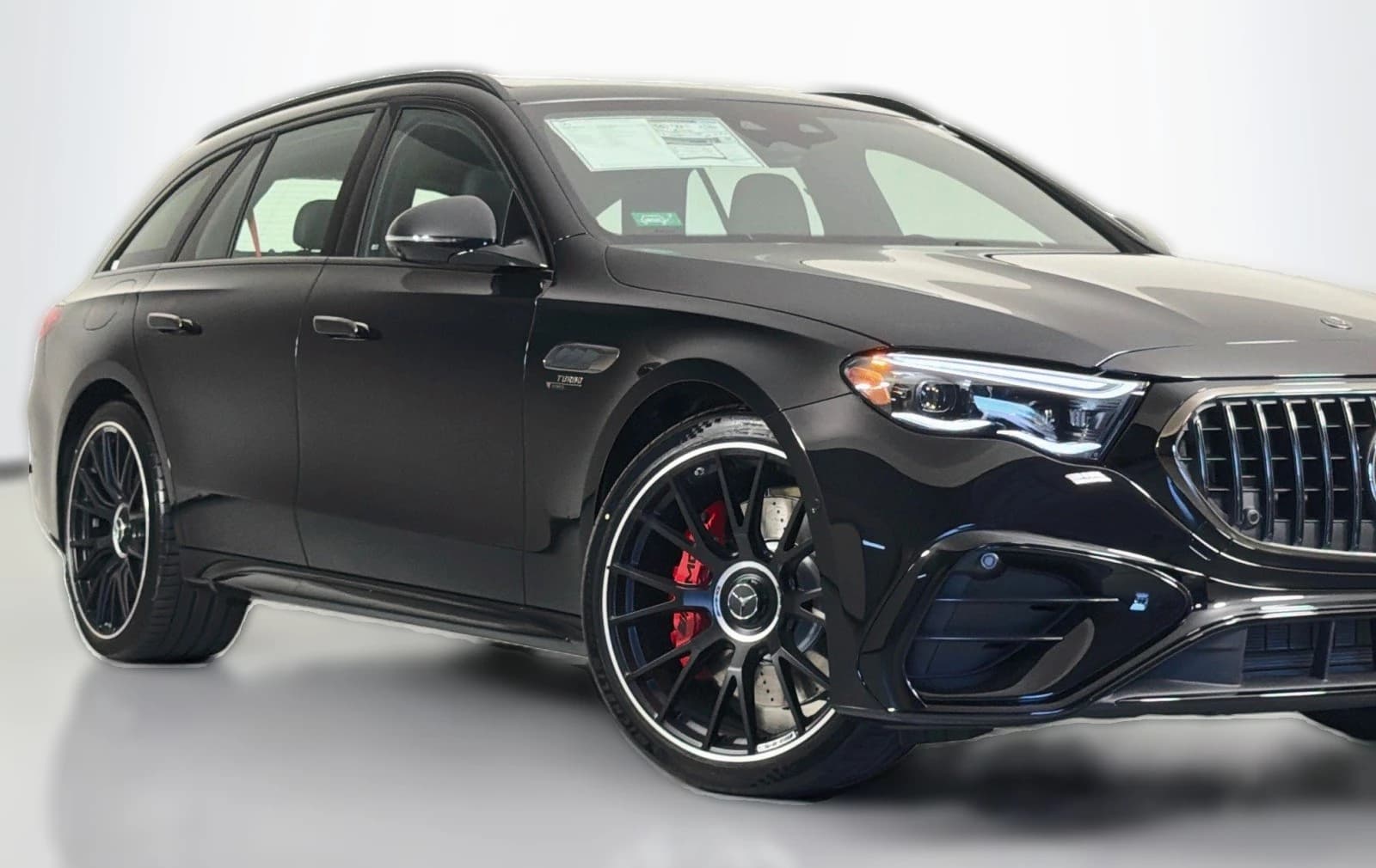 Mercedes-Benz E-Class AMG E 53 E 4MATIC+ Wagon 2026 — side view