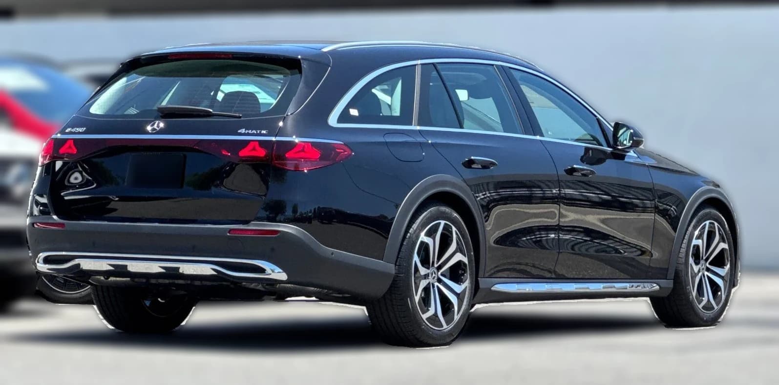 Mercedes-Benz E-Class E 450 4MATIC All-Terrain Wagon 2026 — side view